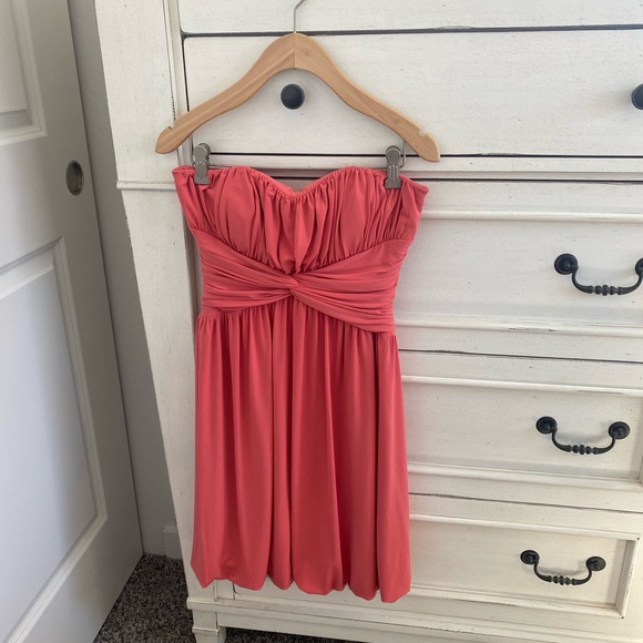 Coral summer dress - Picture 1 of 4